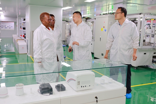 4F7A0494_副本.jpg 4F7A0494_副本.jpg